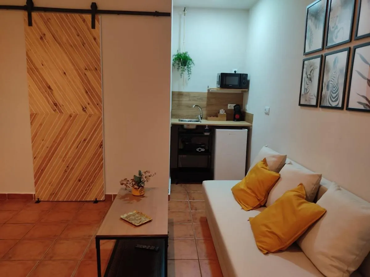 Alojamiento La Capillita Habitacion Con Bano Sanlucar de Barrameda Spain